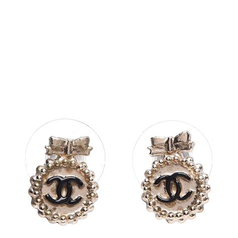 chanel リボン|chanel ribbon earrings.